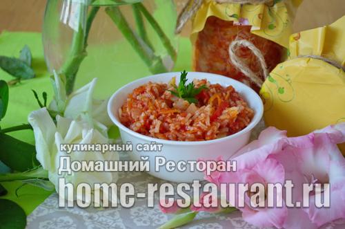 Какие ингредиенты необходимы для приготовления салата из помидоров с рисом на зиму.