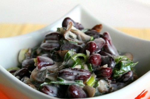 Как правильно подавать салат с фасолью на стол. 20 вкусных салатов с красной фасолью для всей семьи