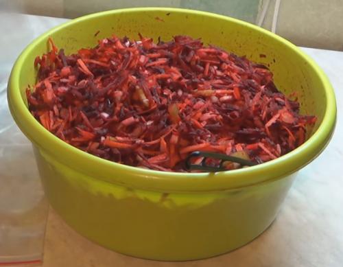 Украинская заправка для борща на зиму. Борщевая заправка на зиму в банках – 6 очень вкусных рецептов заправки для борща