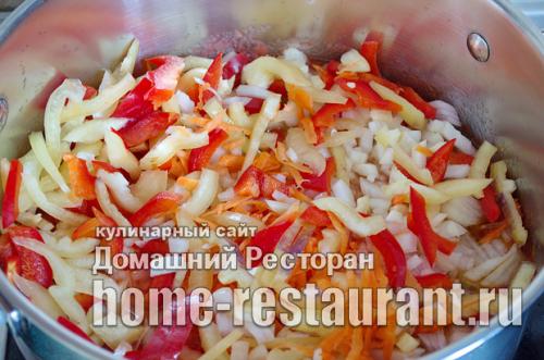 Можно ли добавлять в овощной салат на зиму с рисом мясо или морепродукты.