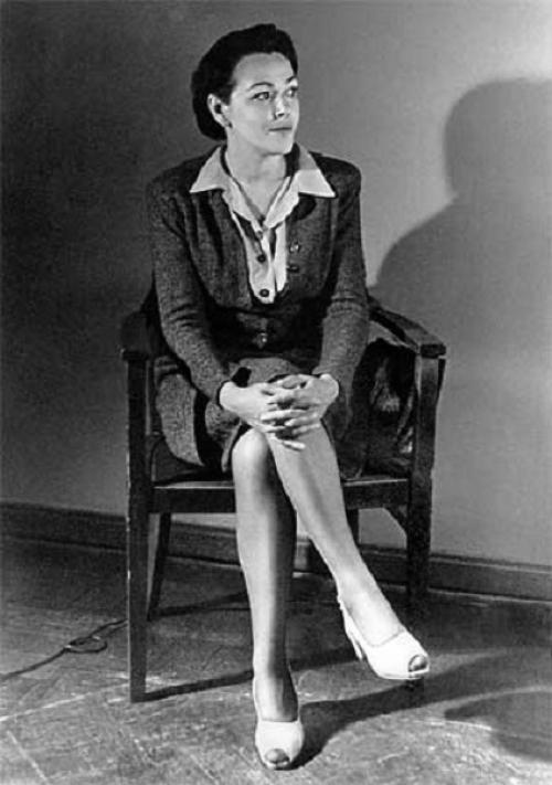 Не отрекаются любя анализ стихотворения. 