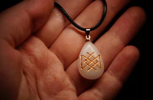 Преображение украшений: как создать мощные талисманы своими руками 04