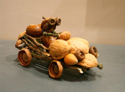 Декор для дома из желудей собственными руками. Детские поделки из желудей своими руками 16 Декор для дома из желудей собственными руками. Детские поделки из желудей своими руками 16