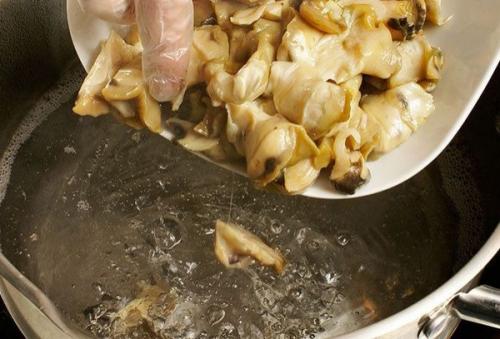 Как и сколько варить рапаны в ракушке и без ракушки. Как варить свежие рапаны? 01 Как и сколько варить рапаны в ракушке и без ракушки. Как варить свежие рапаны? 01